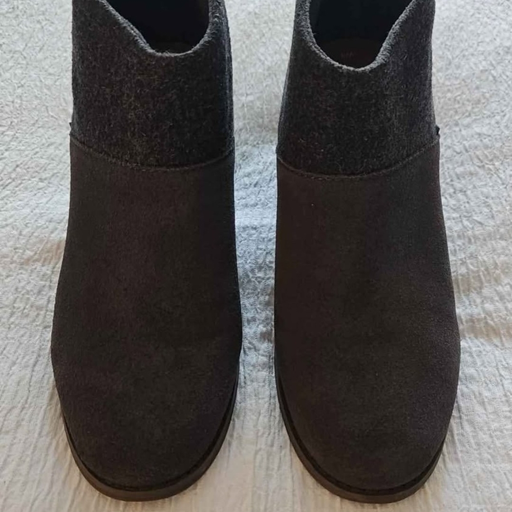 Toms Gray Ankle Booties with Minimalist Design